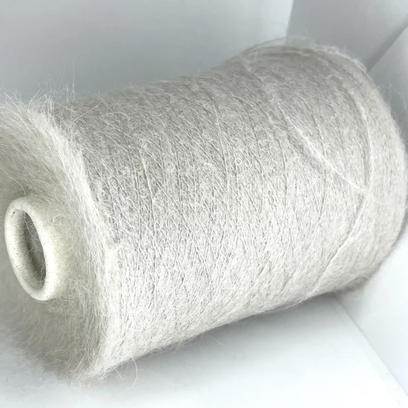 fluffy-light-gray-alpaca-kid-mohair-blend-yarn-knitting