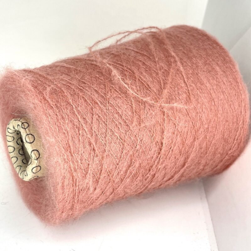 ash-pink-lace-alpaca-wool-fluffy-yarn