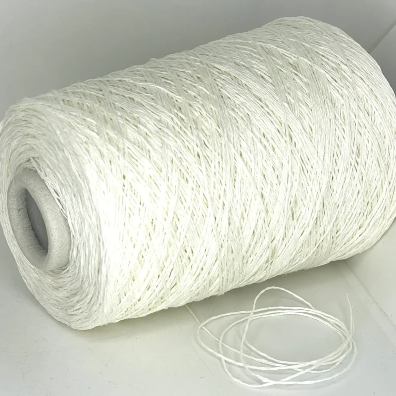 white-linen-yarns